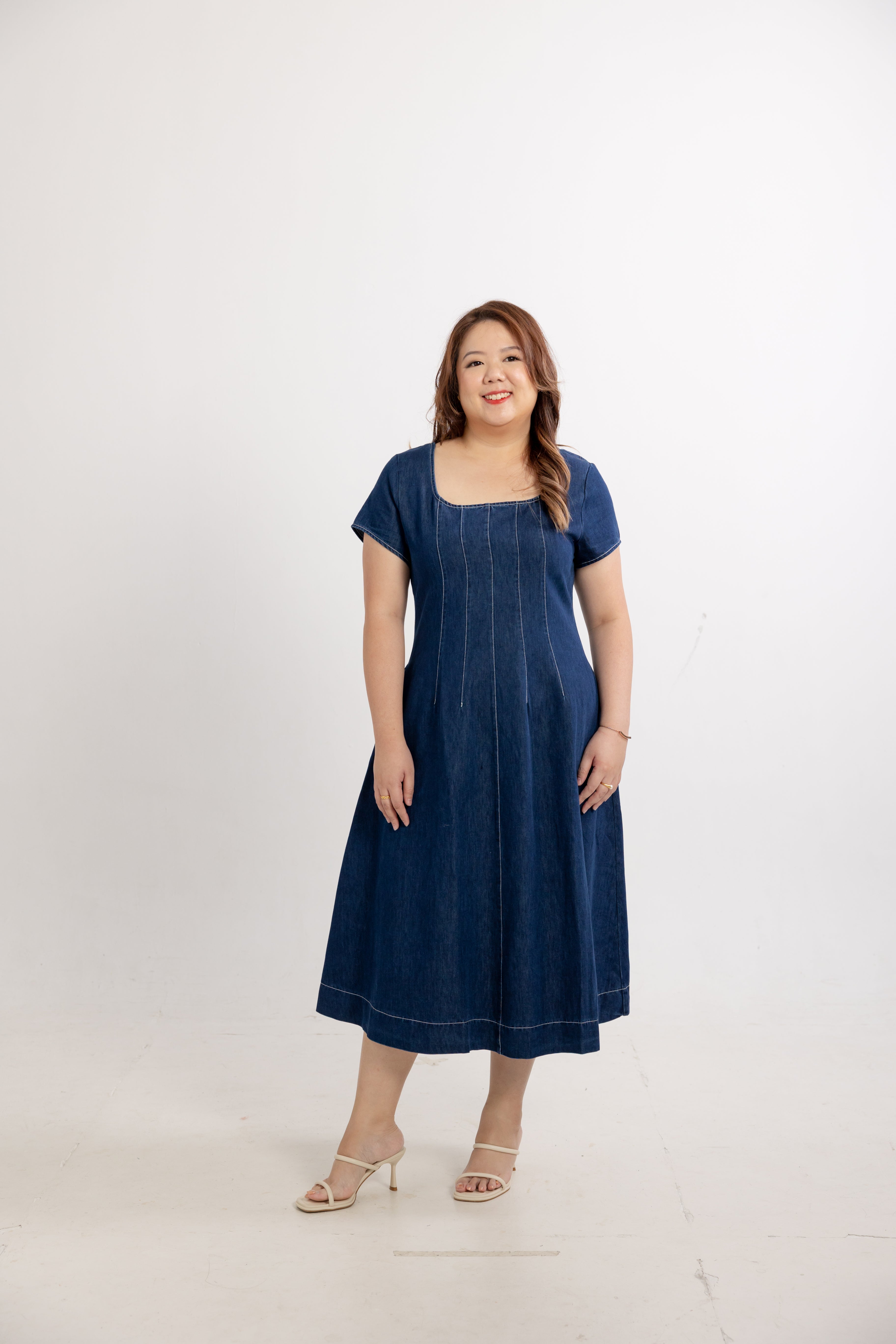 Sculpted Soft Denim Midi Dress (Deep Sea) – ELTWINE