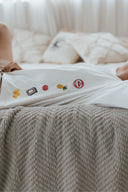 Lucky Charm Édition Limitée Embroidery Unisex Oversize Tee (White) - ELTWINE