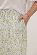 Wildbloom Iron-Free Elastic Waist Skirt (Mint Bloom)