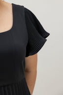 Classic Pleated Midi Dress (Midnight Navy) - ELTWINE