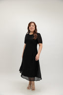 Feather-Light Crinkled Midi Dress (Black) - ELTWINE