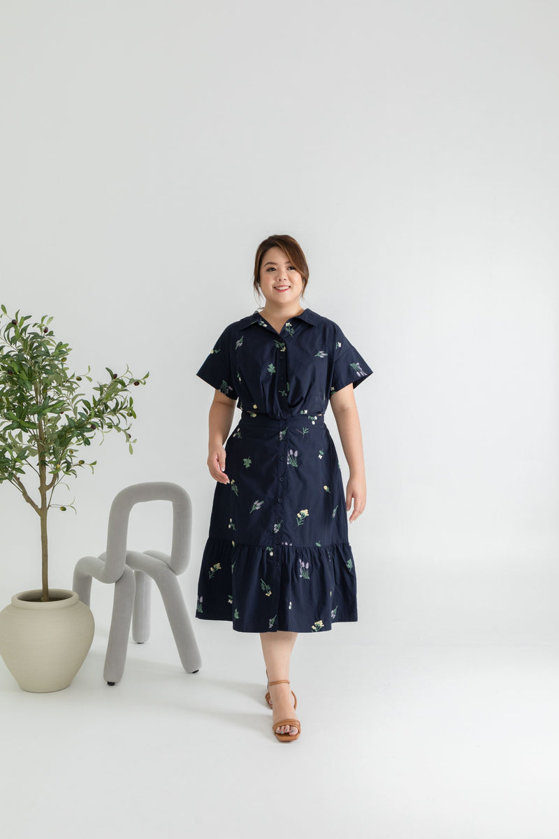 Twist Hem Oversize (Navy Wild Florals)