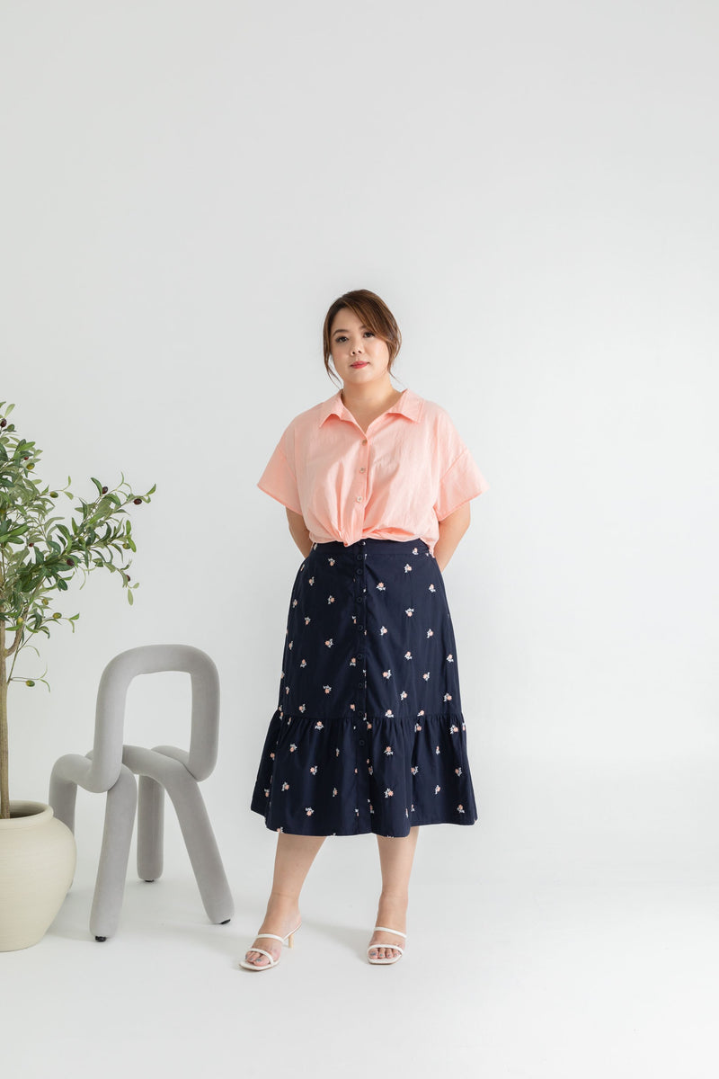 Embroidery Elastic-back Midi Skirt (Navy Pink Florals)