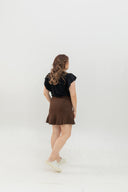 Mid-Waist Flounce-Hem Skorts (Brown)