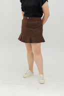 Mid-Waist Flounce-Hem Skorts (Brown)