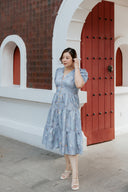 Embroidered Smocked Back Midi Dress (Édition Limitée Print — Mizuki Blue)