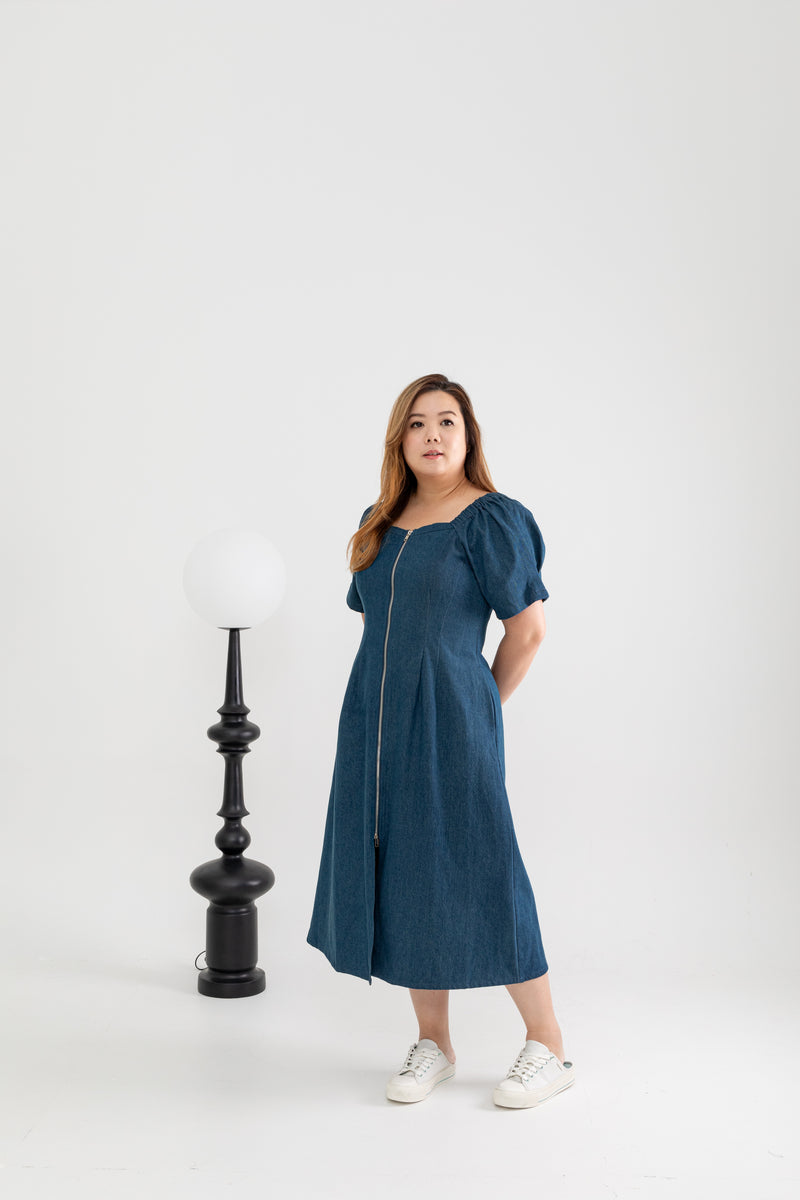 Front Zip Denim Midi Dress (Vintage Wash)