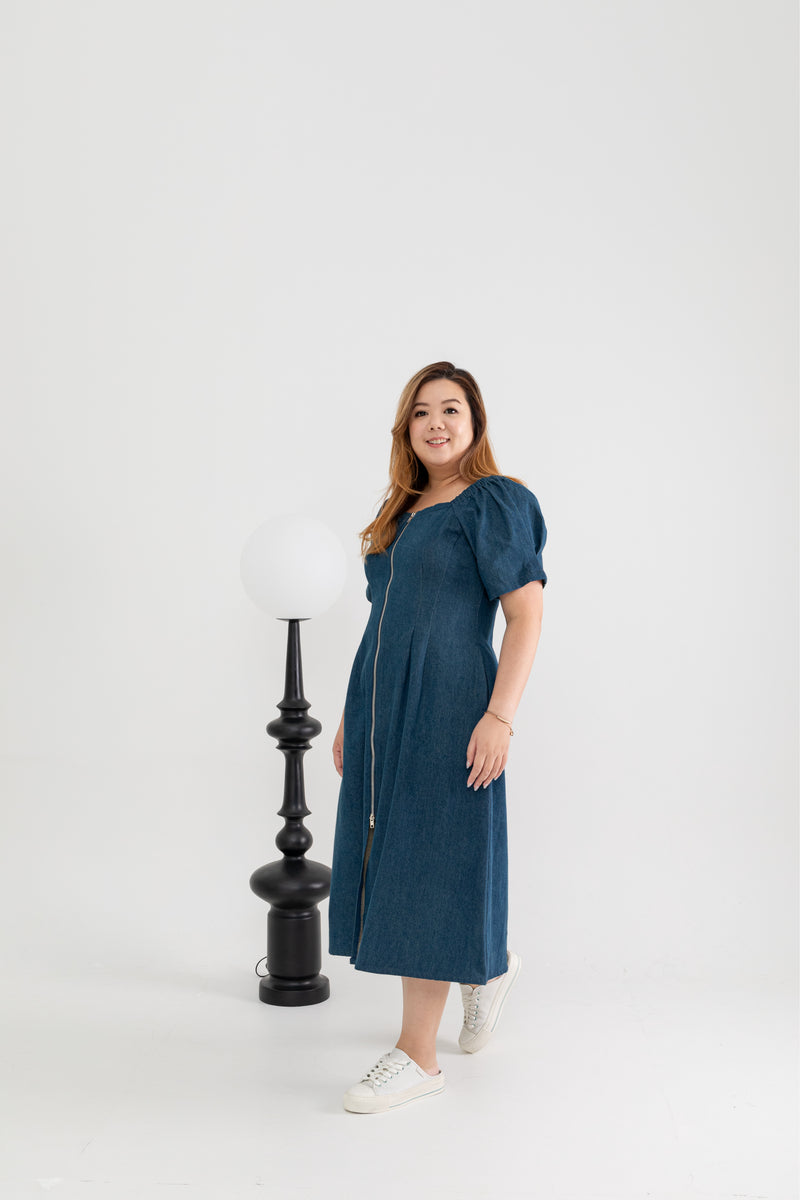 Front Zip Denim Midi Dress (Vintage Wash)