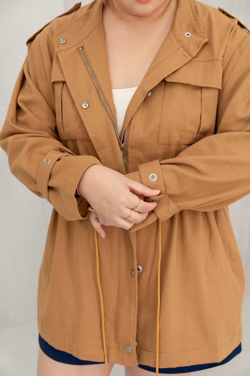 Convertible Twill Utility Jacket (Camel)