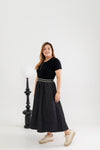 Elastic Waist Textured Denim Skirt (Black)