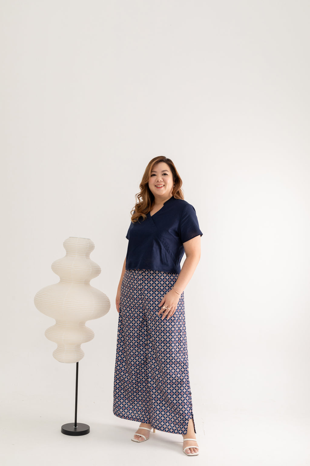 Panel Button Pants (Édition Limitée Navy Peranakan)