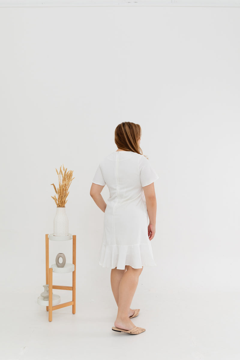 Flute Hem Tortoise Shell Button Dress (White)