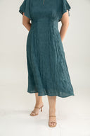 Willow Crinkle Midi Dress (Forest Teal)