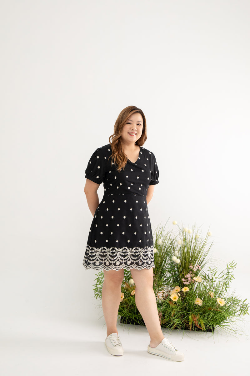 Embroidery Scallop Hem Dress-Romper (Black)