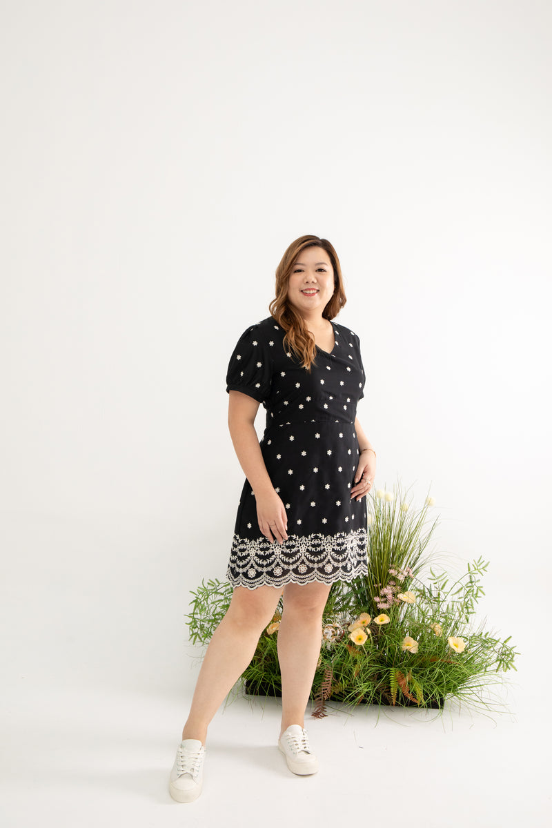 Embroidery Scallop Hem Dress-Romper (Black)