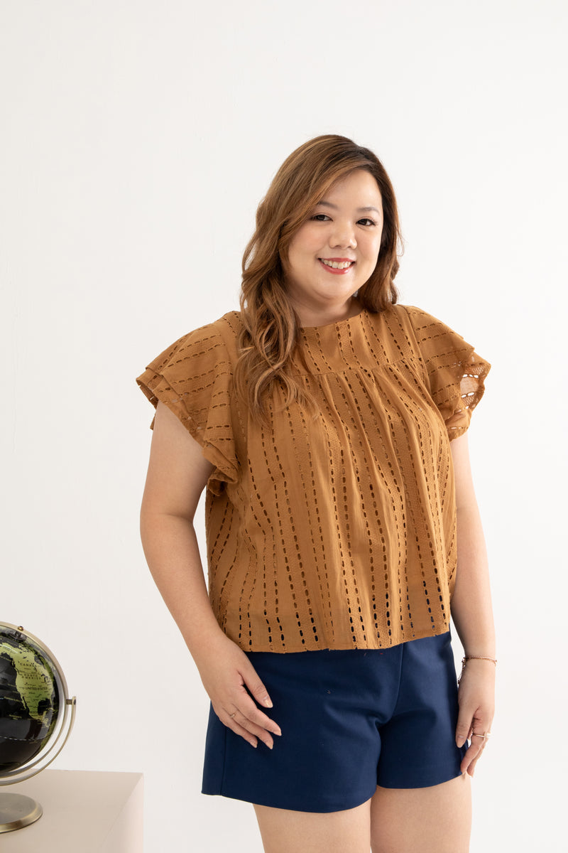 Embroidery Eyelet Top (Hazelnut)