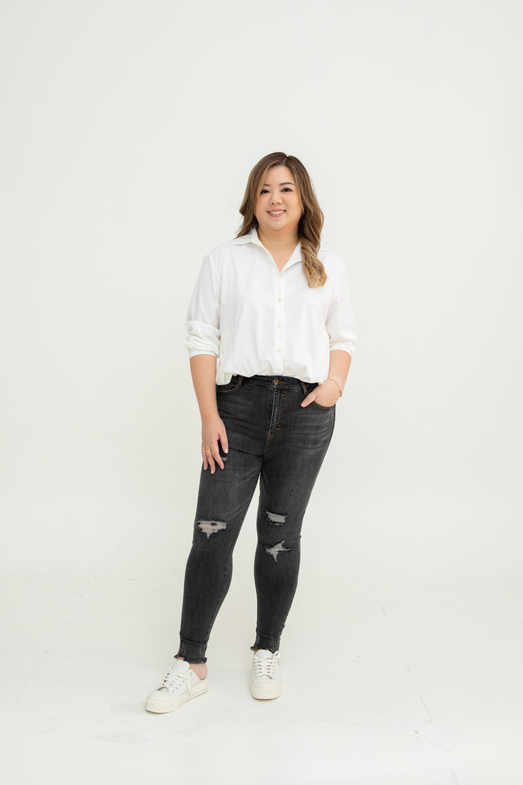Stretchable High-Waist Ripped Jeans (Black)