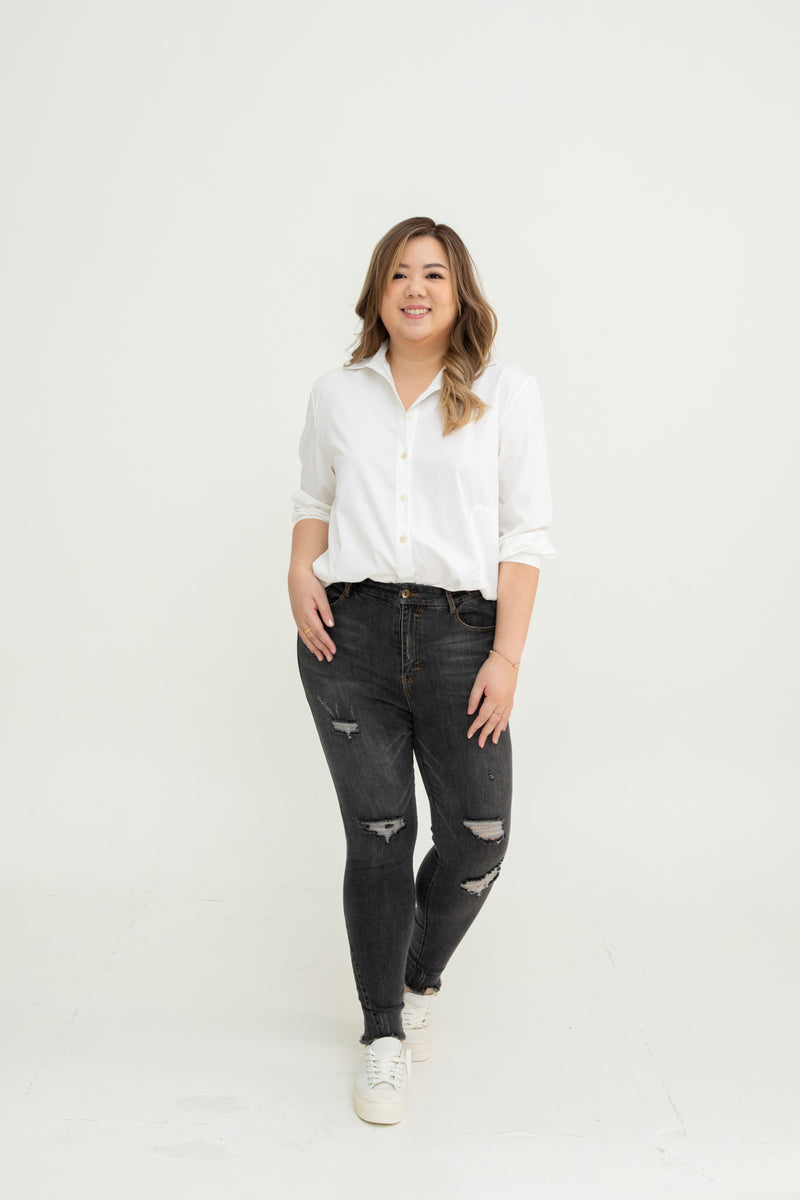 Stretchable High-Waist Ripped Jeans (Black)