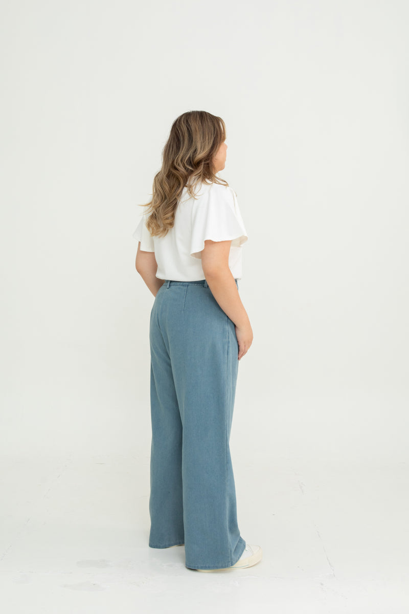 Relaxed Baggy Jeans (Light Wash)