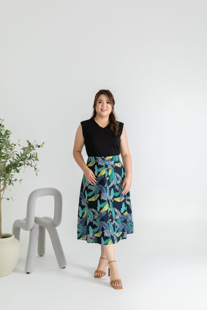 Tortoise Shell Buttons Printed Skirt (Dark Ferns)