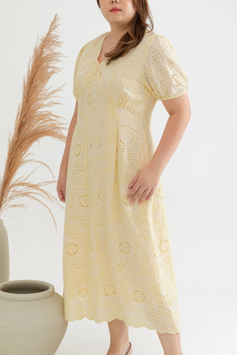 Embroidery Eyelet Scallop Hem Midi Dress (Sunshine)