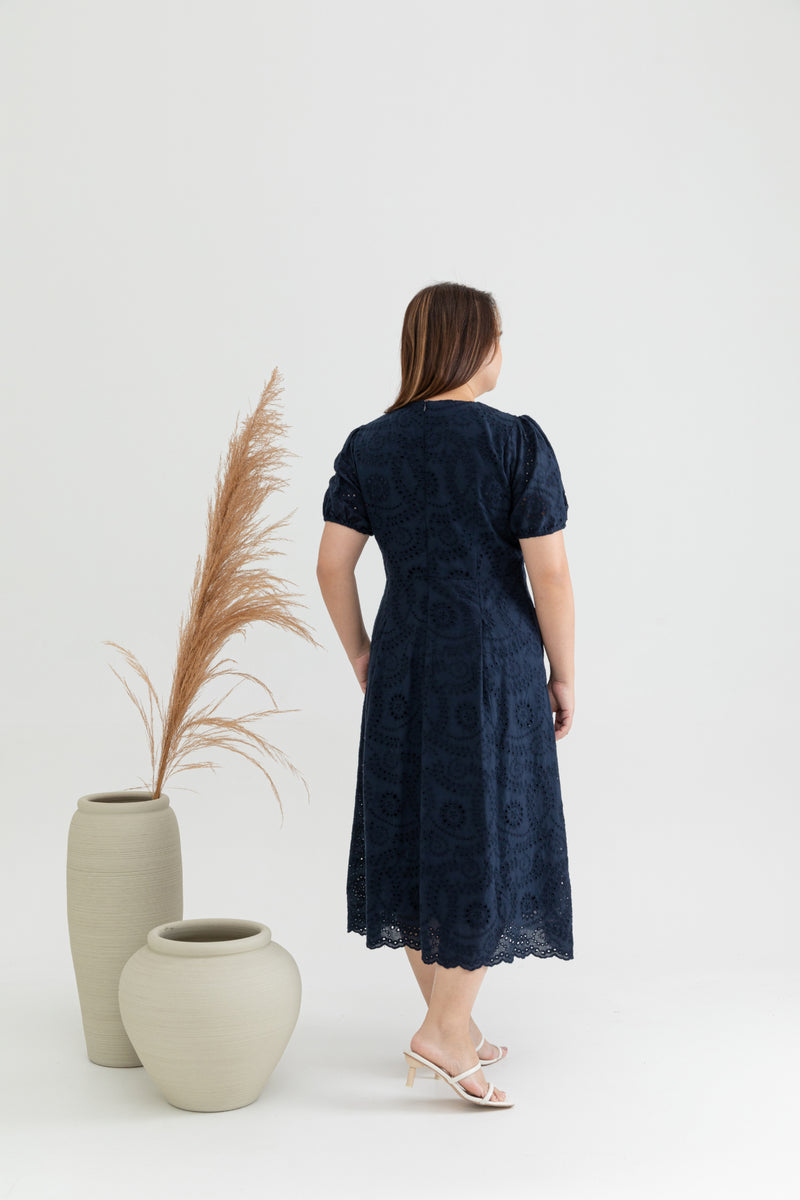 Embroidery Eyelet Scallop Hem Midi Dress (Navy)