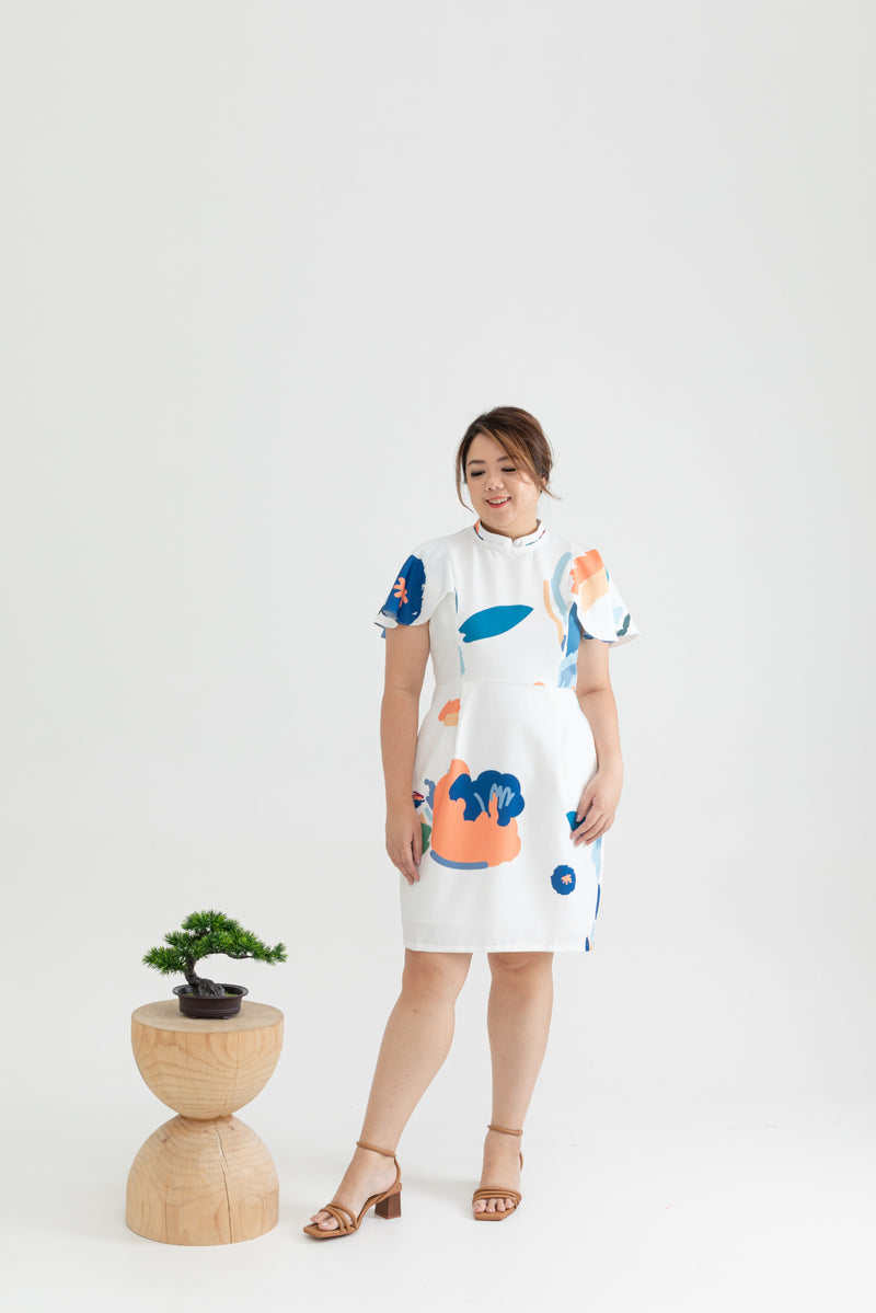 Detachable Mandarin Collar Shift Dress (édition limitée print - White Florals)