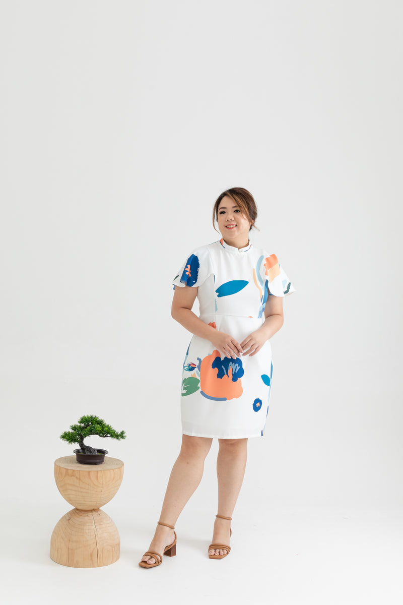 Detachable Mandarin Collar Shift Dress (édition limitée print - White Florals)
