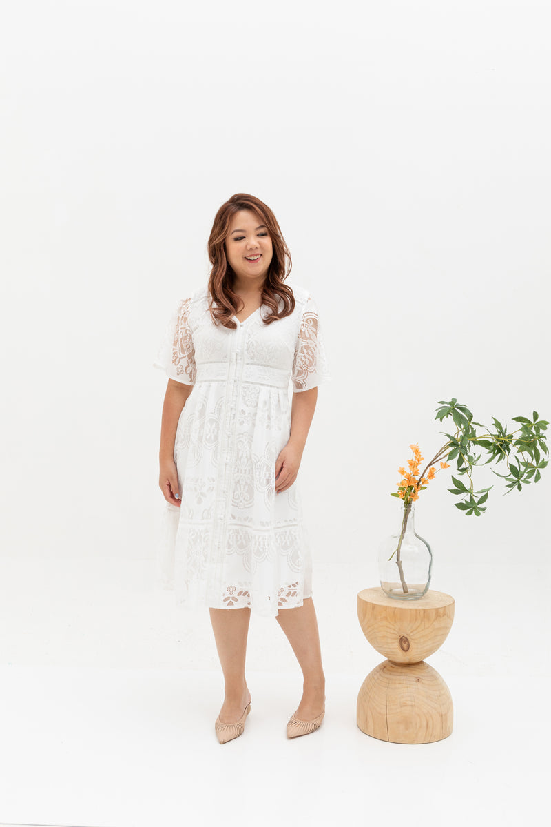 Hikaru Kimono Sleeves Lace Dress (White)