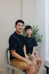 (MEN) Mandarin Collar with Wooden Button Shirt  (Navy Eyelet)