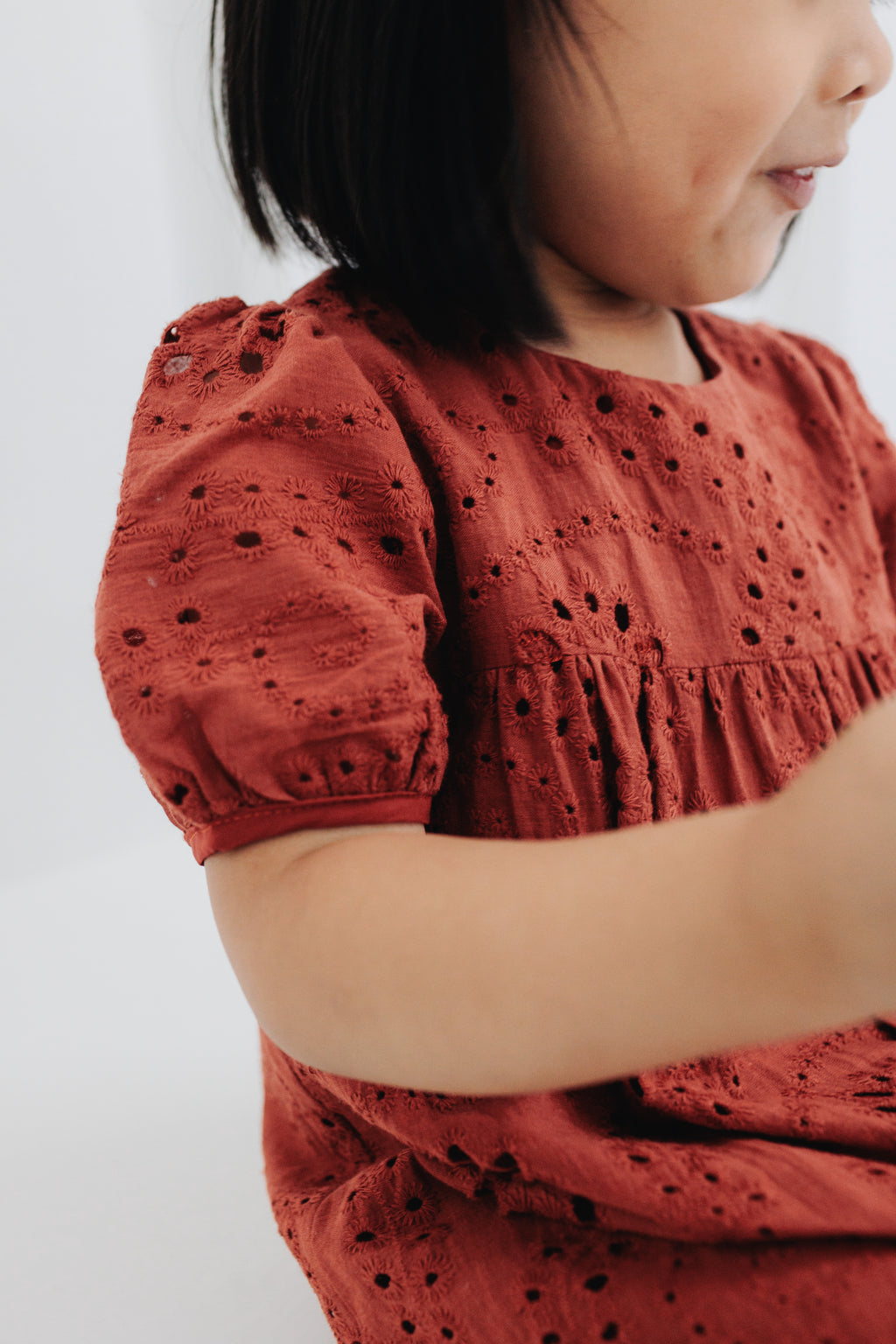 (GIRL) Eyelet Scallop Hem Dress (Burnt Orange)
