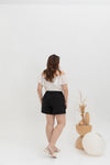 Classic Taper Mid-Waist Shorts (Black)