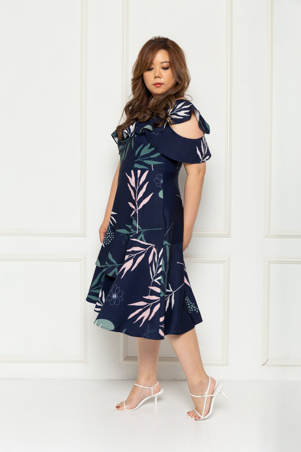 Toga Cold-Shoulder Frills Dress (édition limitée print - Fern), Dress - 1214 Alley