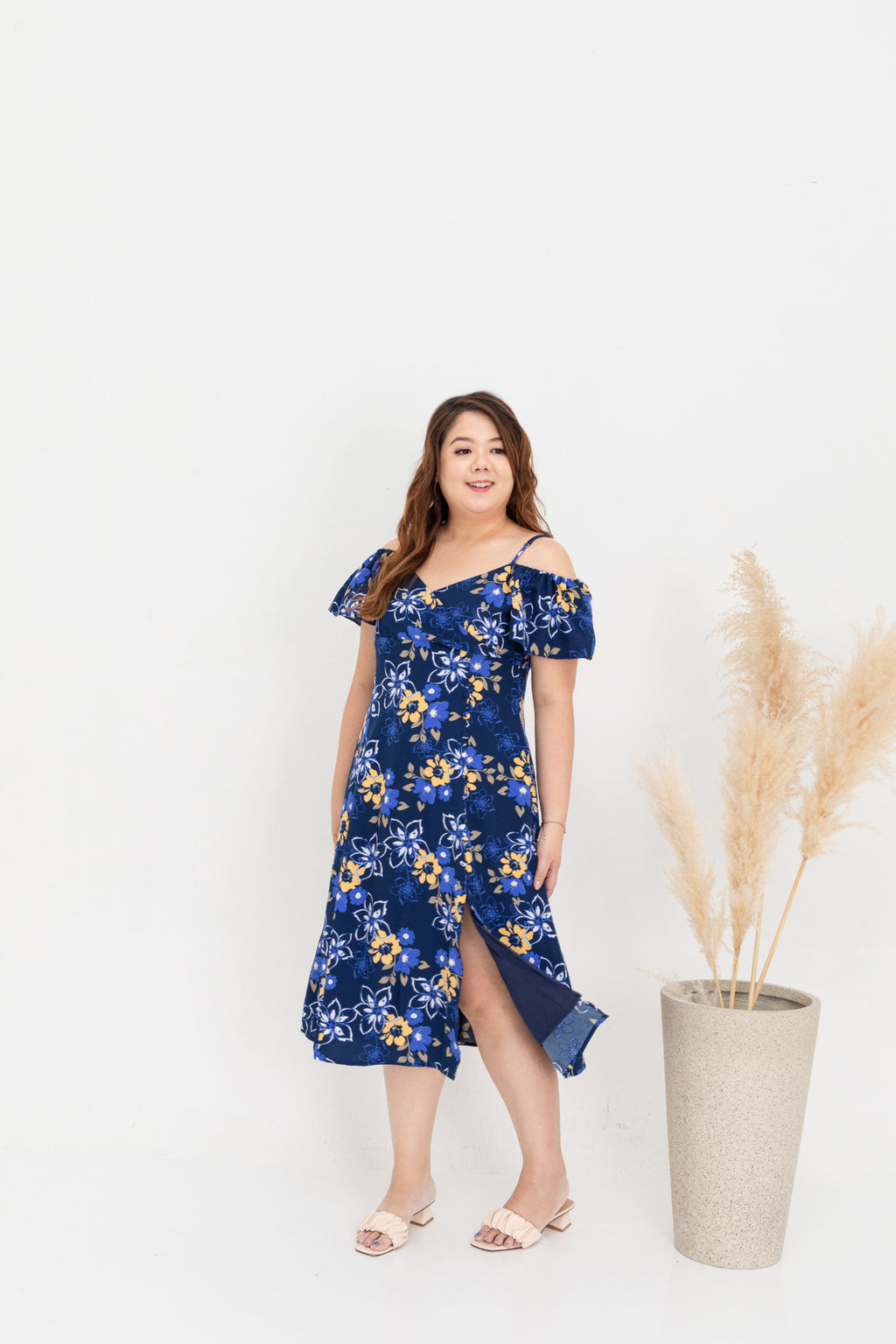 Cold Shoulder Side Slit Button Dress (Berry Blue)