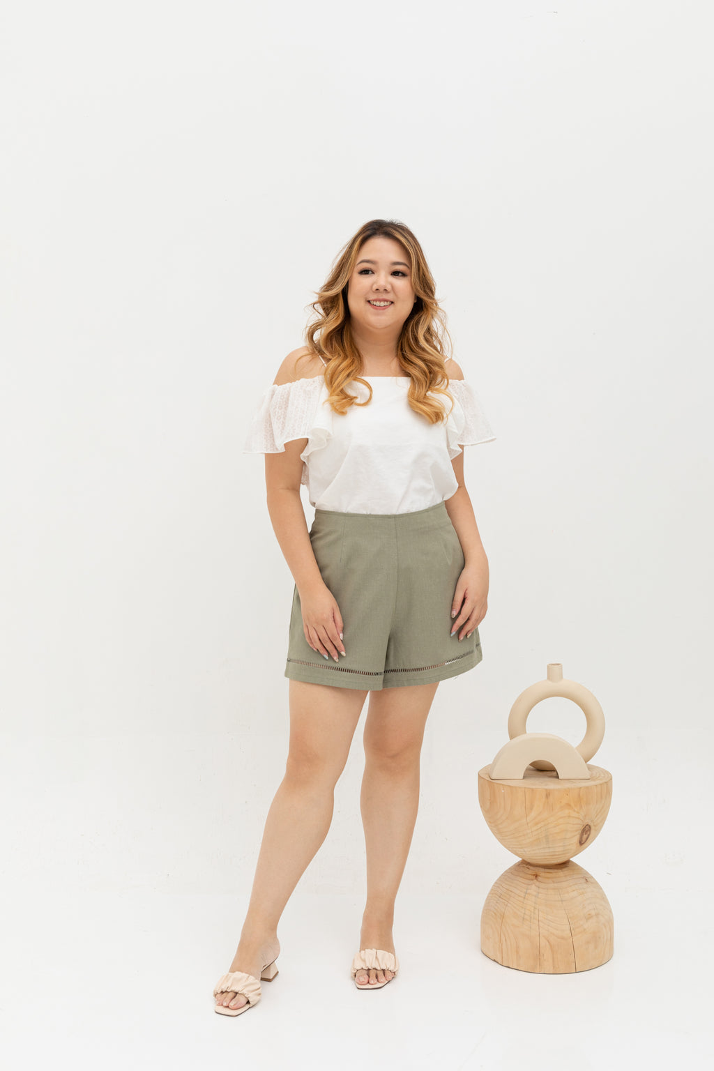 (Co-ord) Linen Shorts in Olive