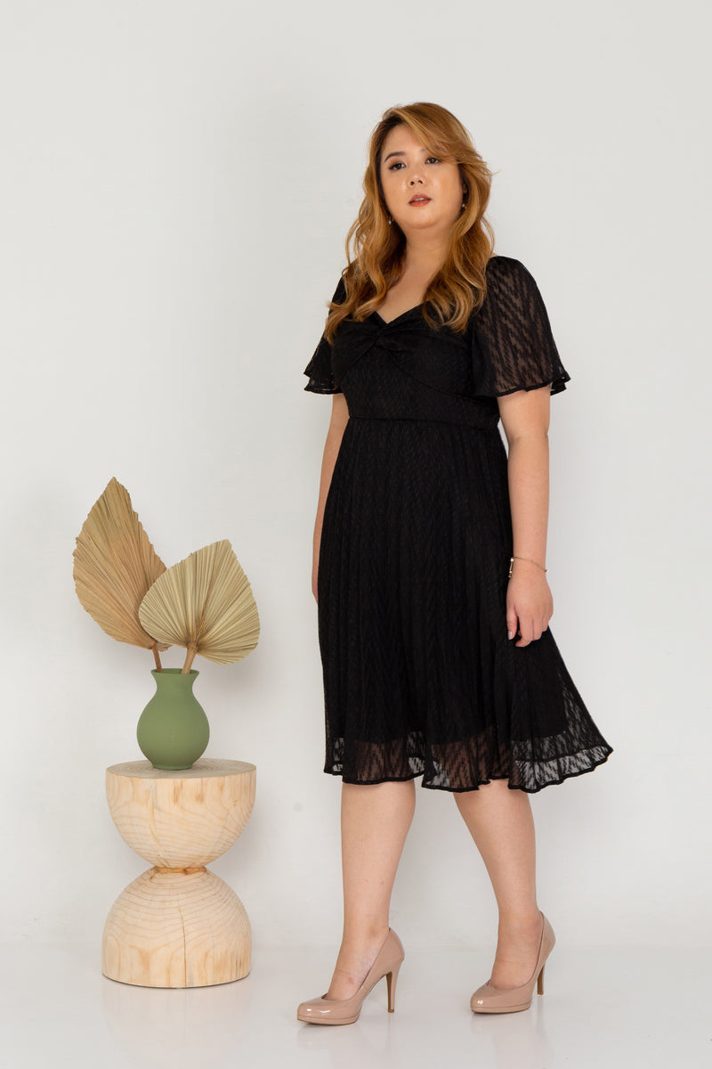 Pleated Textured Dress (Black)
